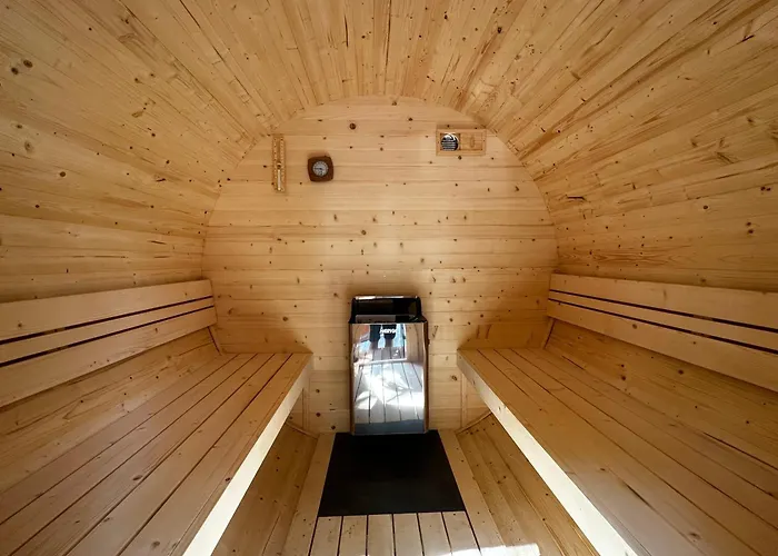 Sauna&Jacuzzi Domki Pod Brzozami Slawa